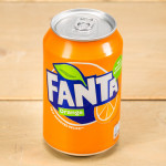Fanta sinas blikje